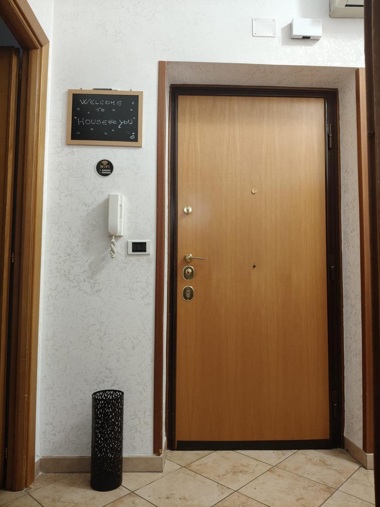 House For You Рим Экстерьер фото